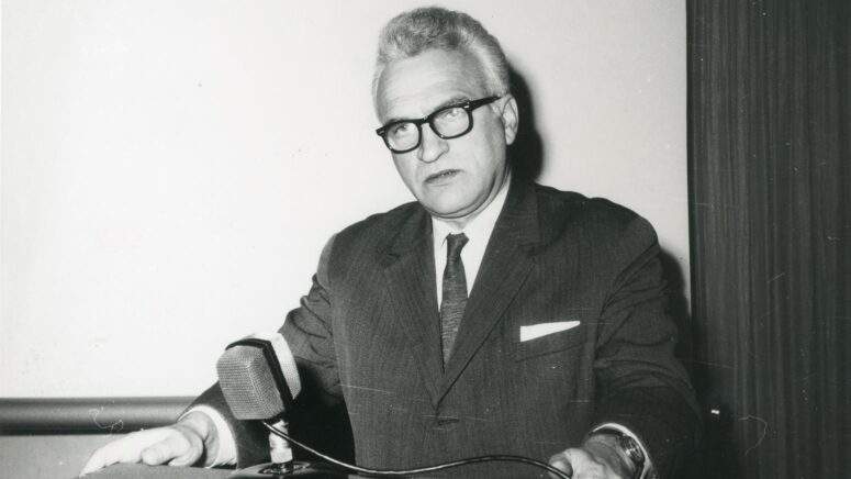 Mihajlo Ogrizović (1916. – 2005.)